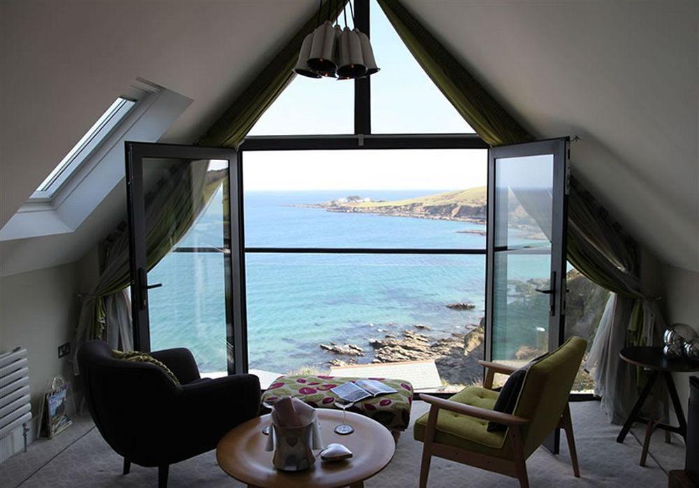 Bed and Breakfast Pebble House Мевагисси Экстерьер фото